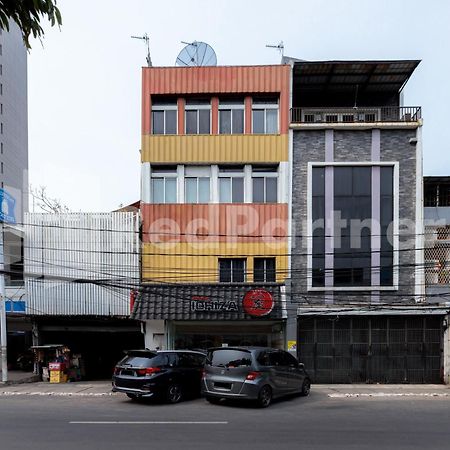 Ichiza Room Redpartner Jakarta Kültér fotó