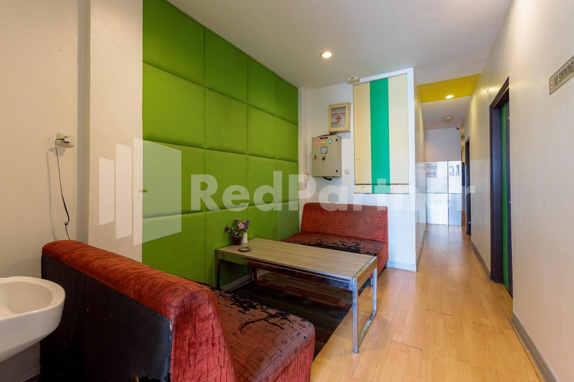 Ichiza Room Redpartner Jakarta Kültér fotó