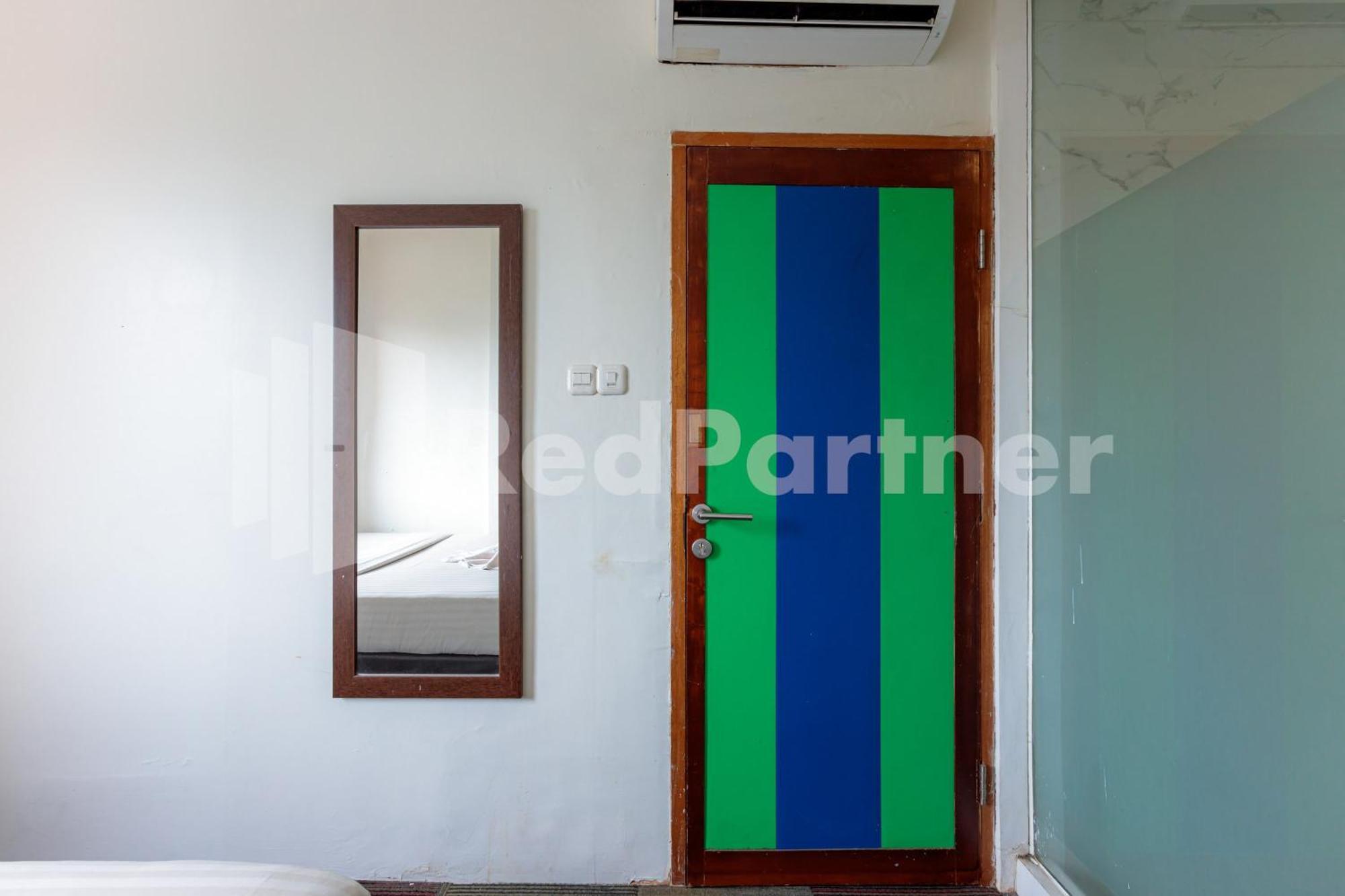 Ichiza Room Redpartner Jakarta Kültér fotó