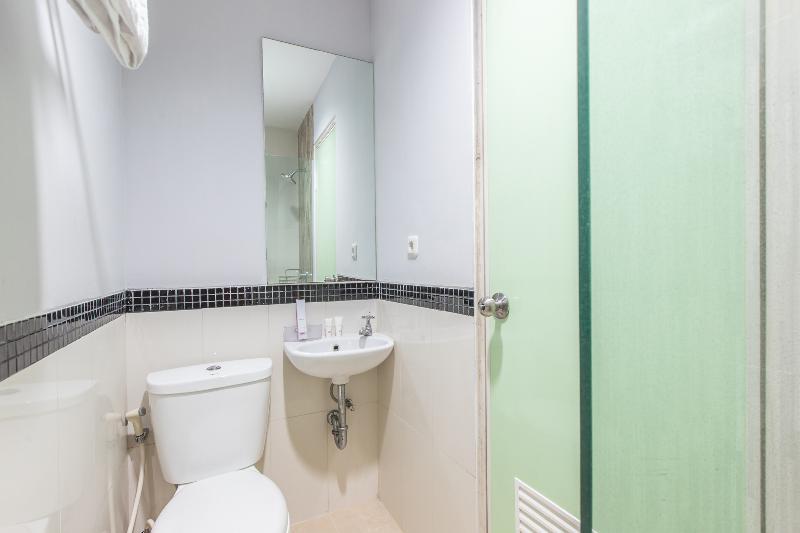 Ichiza Room Redpartner Jakarta Kültér fotó